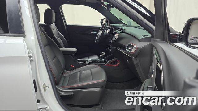 Chevrolet Korea Trailblazer 2022 — photo 16