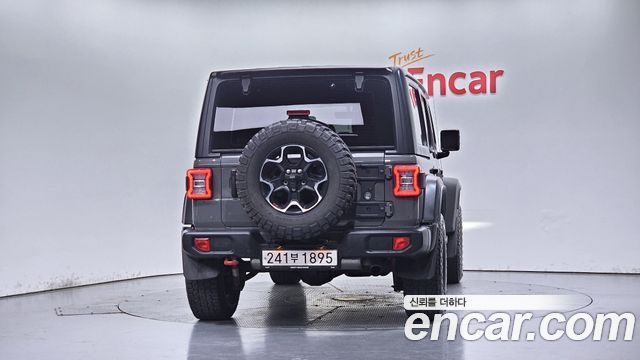 Jeep Wrangler 2020 — photo 4