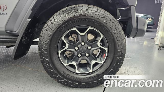 Jeep Wrangler 2020 — photo 5