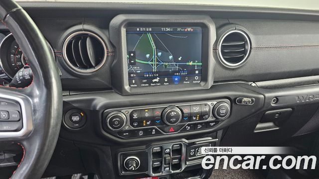 Jeep Wrangler 2020 — photo 20