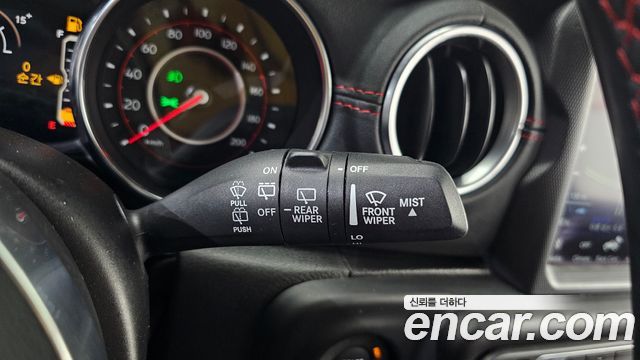 Jeep Wrangler 2020 — photo 27