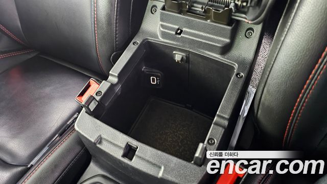 Jeep Wrangler 2020 — photo 29