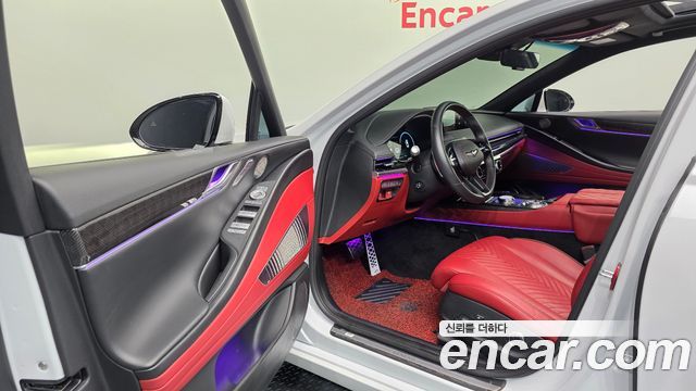 Genesis G80 2023 — photo 13