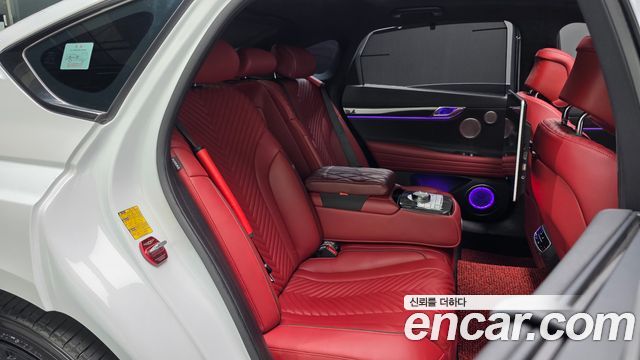 Genesis G80 2023 — photo 17