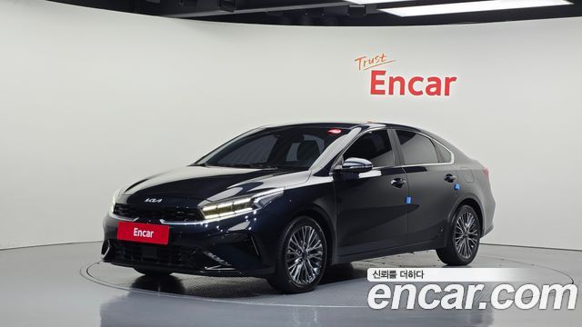 Kia K3 2022 — photo 1