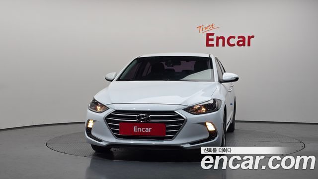 Hyundai AVANTE 2017 — photo 3