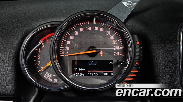 Mini Countryman 2018 — photo 8