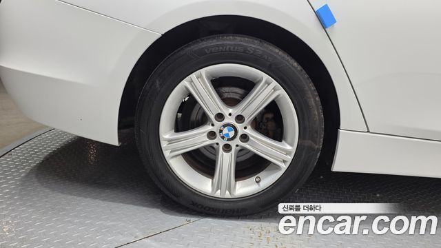 BMW 3-Series 2014 — photo 5