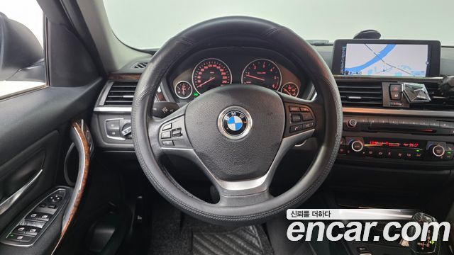 BMW 3-Series 2014 — photo 13