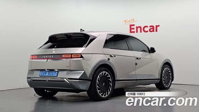 Hyundai Ioniq5 2022 — photo 2