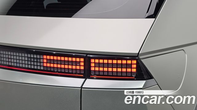 Hyundai Ioniq5 2022 — photo 9