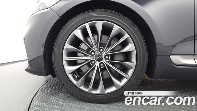 Kia K9 2022 — photo 5