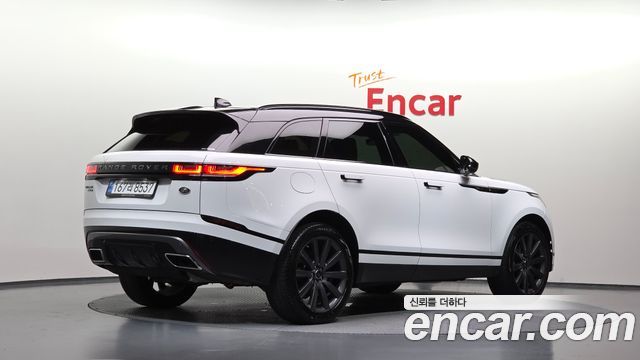 Land Rover Range Rover Velar 2019 — photo 2