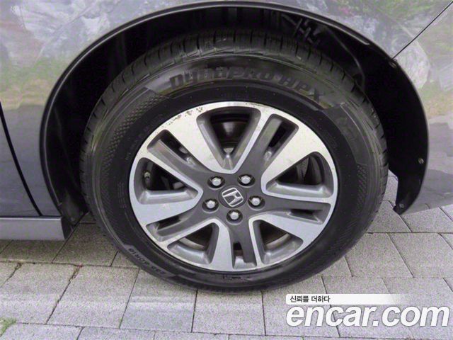 Honda Odyssey 2016 — photo 16