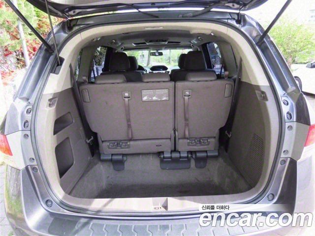 Honda Odyssey 2016 — photo 17