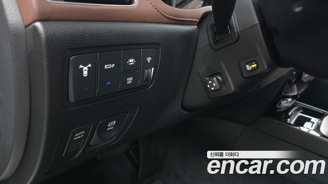 Hyundai Genesis 2012 — photo 25
