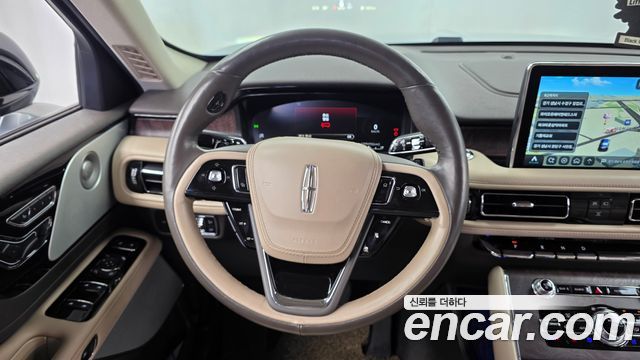 Lincoln Aviator 2021 — photo 19
