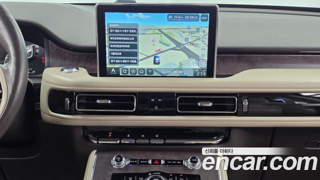 Lincoln Aviator 2021 — photo 20