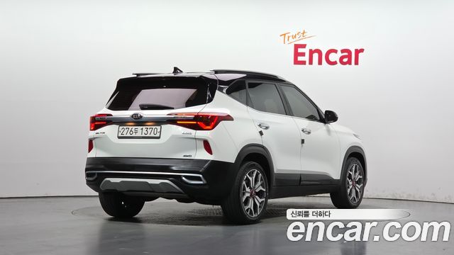 Kia Seltos 2020 — photo 2
