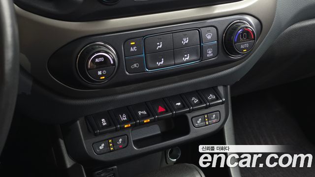 Chevrolet Korea Colorado 2021 — photo 18