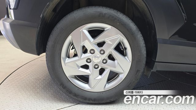 Hyundai Kona 2023 — photo 5