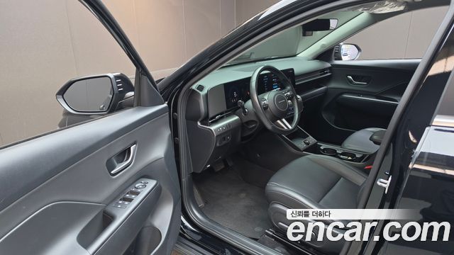 Hyundai Kona 2023 — photo 13
