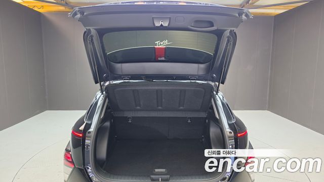 Hyundai Kona 2023 — photo 25