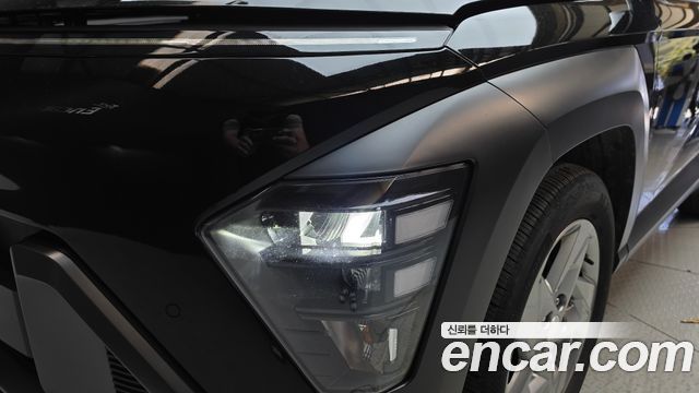 Hyundai Kona 2023 — photo 8