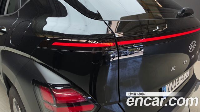 Hyundai Kona 2023 — photo 9