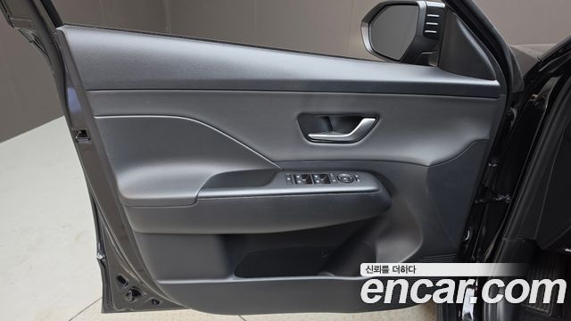 Hyundai Kona 2023 — photo 14