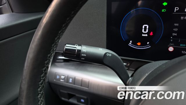 Hyundai Kona 2023 — photo 28