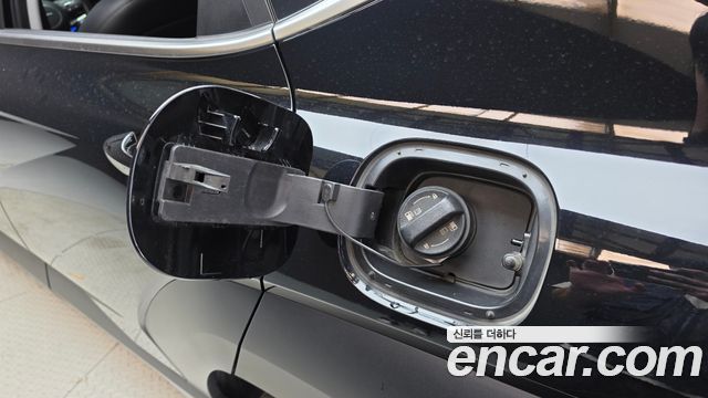 Hyundai Kona 2023 — photo 32