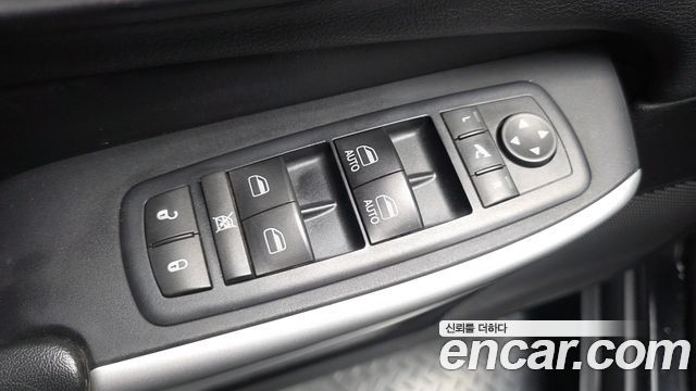 Jeep Cherokee 2017 — photo 29