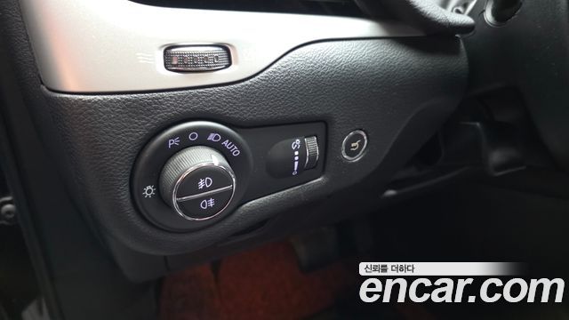 Jeep Cherokee 2017 — photo 30