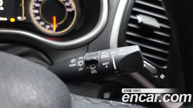 Jeep Cherokee 2017 — photo 33