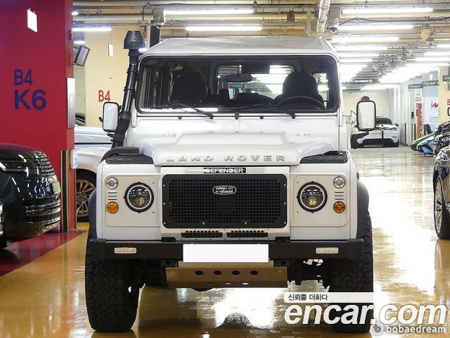 Land Rover Defender 2012 — photo 4