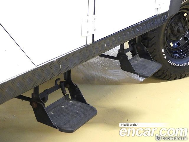 Land Rover Defender 2012 — photo 13
