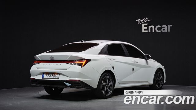 Hyundai AVANTE 2023 — photo 2