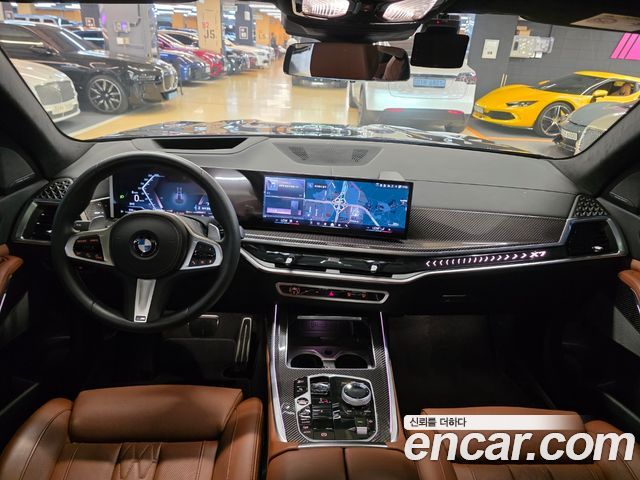 BMW X7 2026 — photo 7