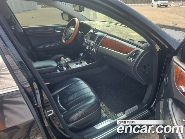 Hyundai Equus 2010 — photo 18