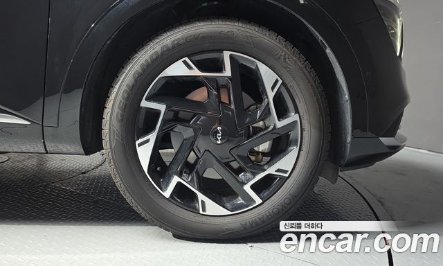 Kia Sportage 2023 — photo 7