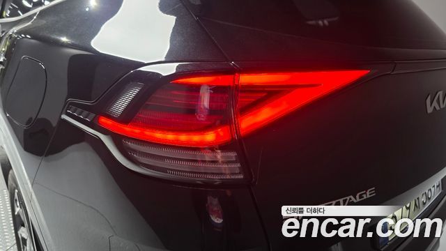 Kia Sportage 2023 — photo 9