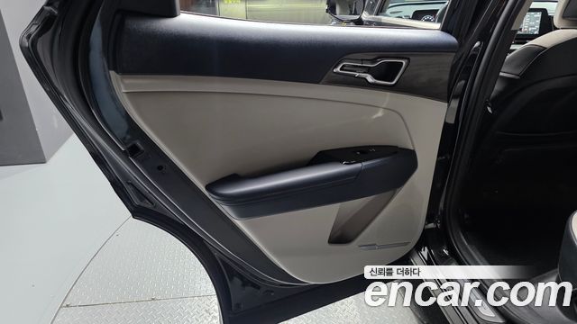 Kia Sportage 2023 — photo 15