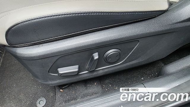 Kia Sportage 2023 — photo 31