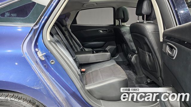Renault Korea SM6 2016 — photo 28