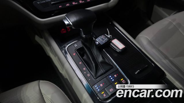 Kia Canival 2018 — photo 12