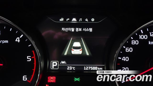 Kia Canival 2018 — photo 23