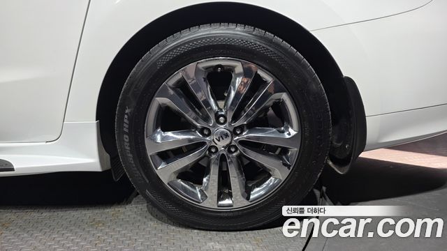 Kia Canival 2018 — photo 7