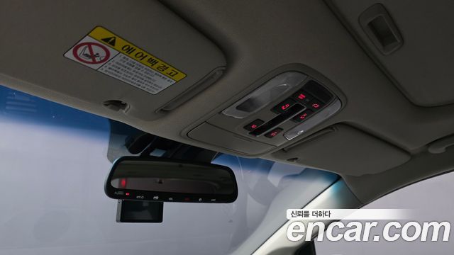 Kia Canival 2018 — photo 29