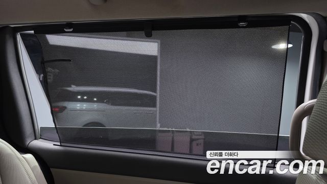 Kia Canival 2018 — photo 33